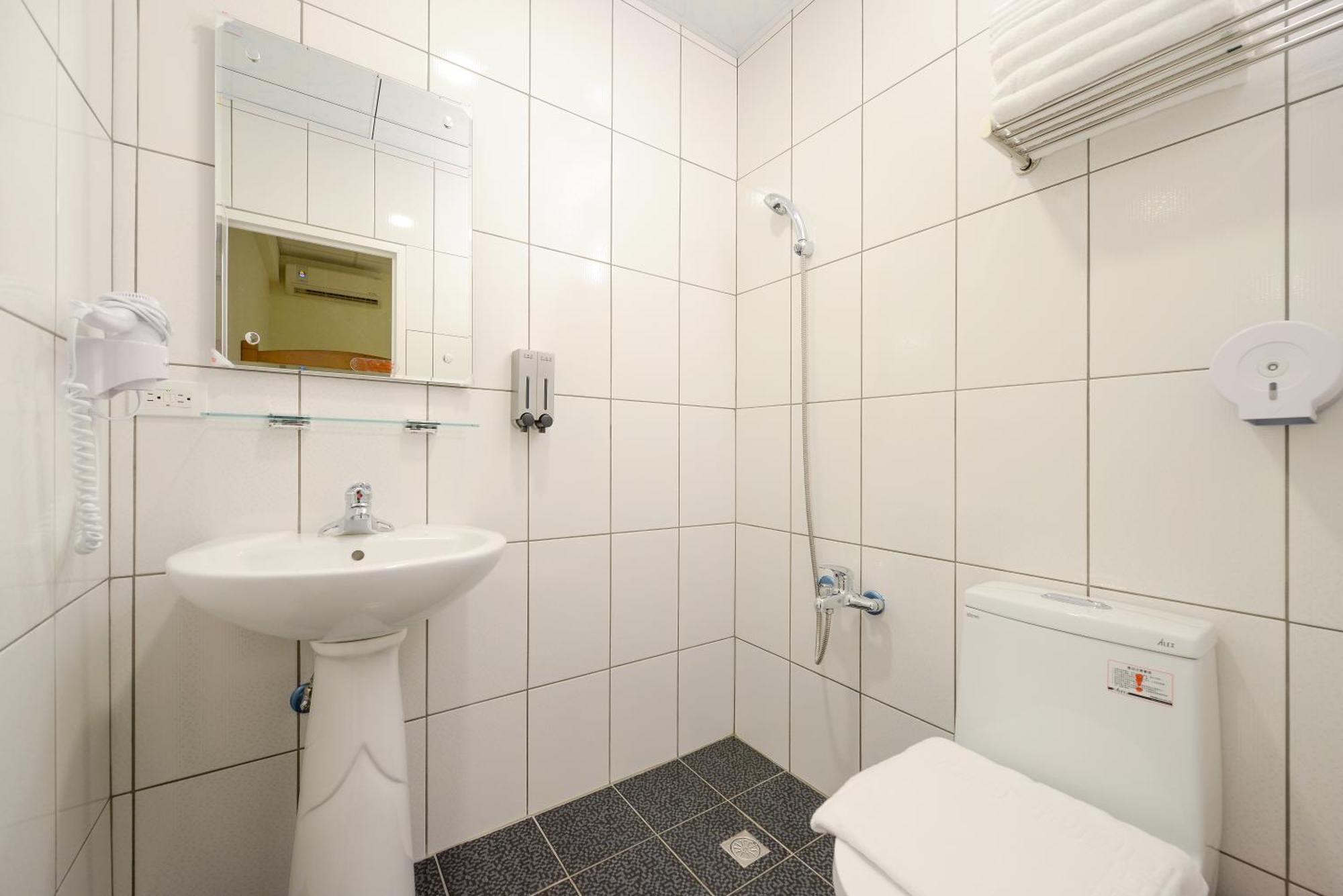 ג'יאן Elug Yabung B&B חדר תמונה